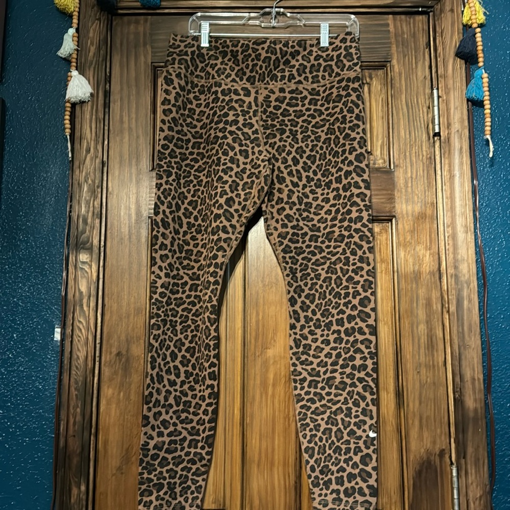 Nike Dry Fit Leopard print leggings